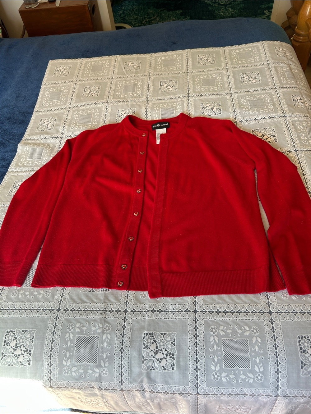 Vintage Sag Harbor Red Heart Button-Front Women's Cardigan
